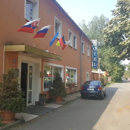 Hotel Penzion Praga Hotel 3*